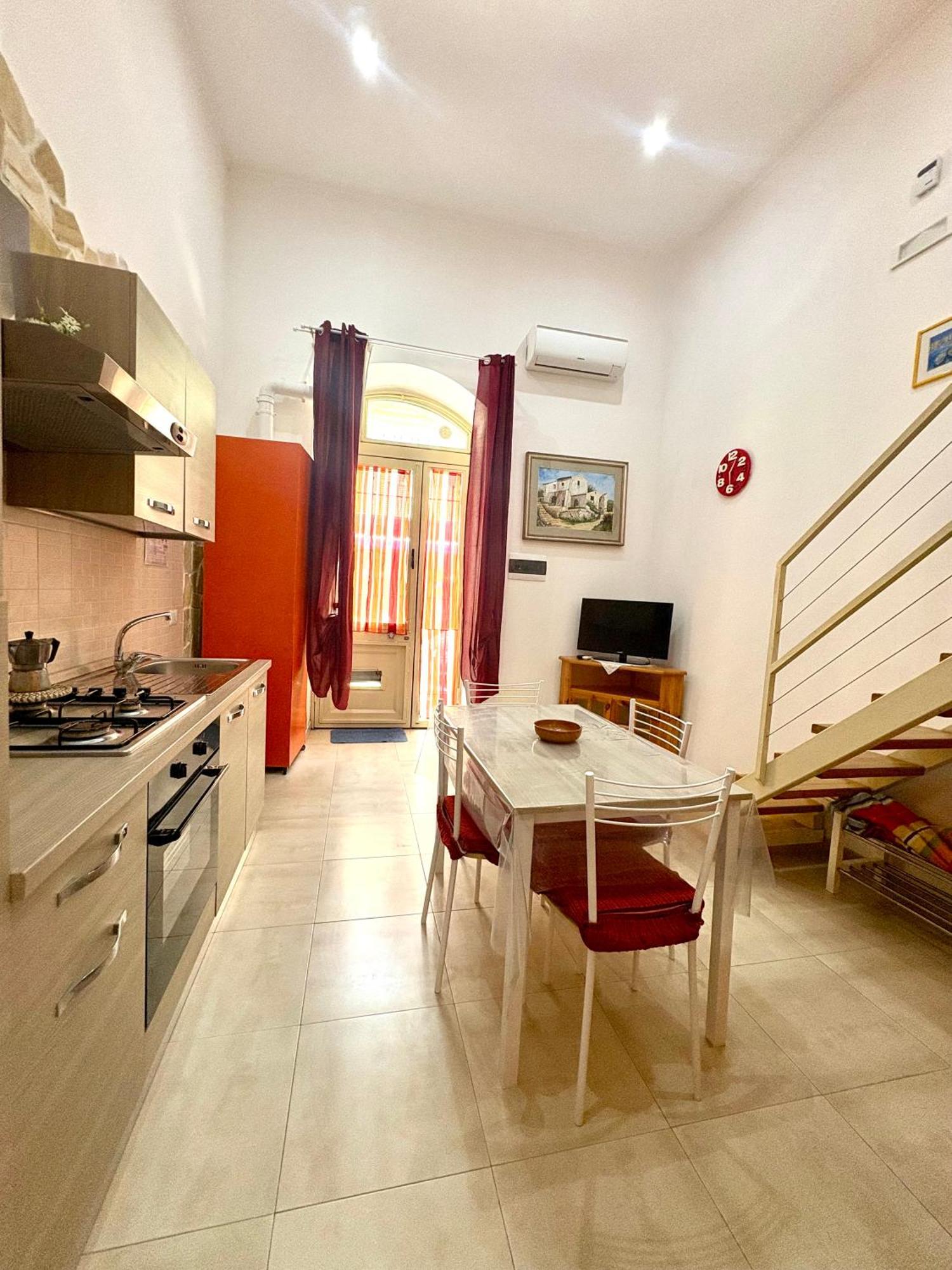 Joanna Studio Flat Giardini Naxos Exterior photo
