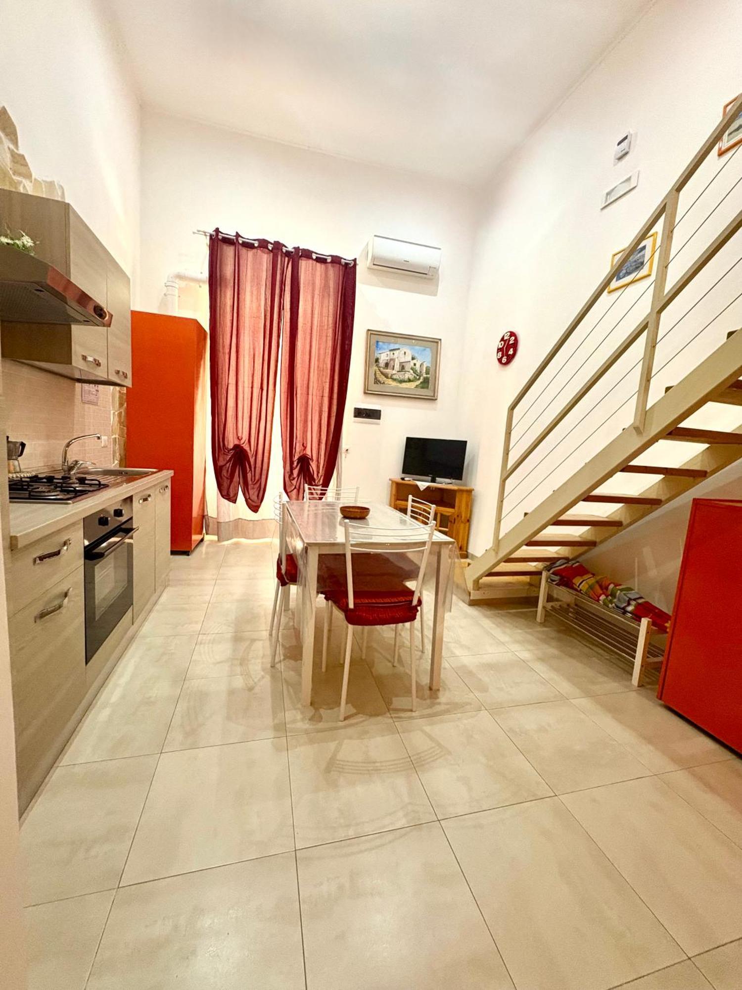 Joanna Studio Flat Giardini Naxos Exterior photo